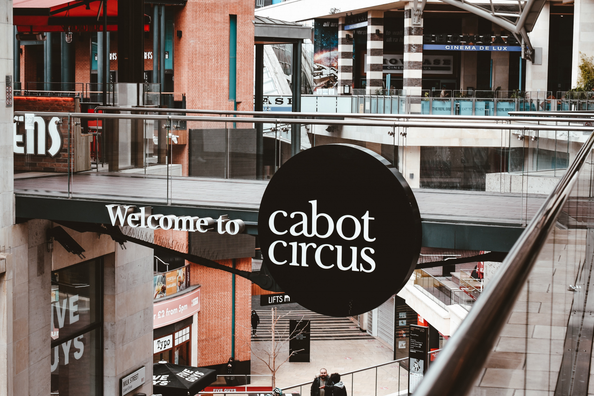 Rebranding Ideas: The Role of Signage in Rebranding
