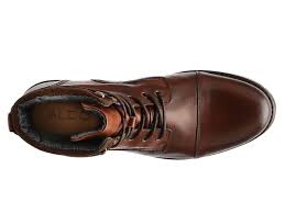 Columbia men's boots