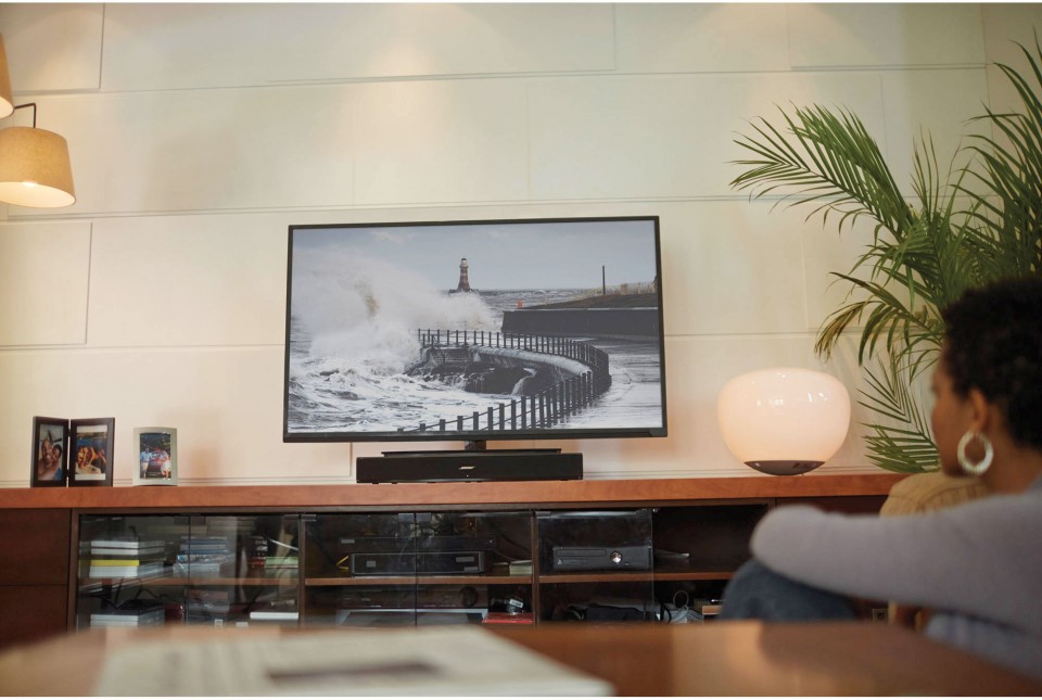 SOUNDBAR VS HOME THEATER SPEAKER: HOW TO DECIDE