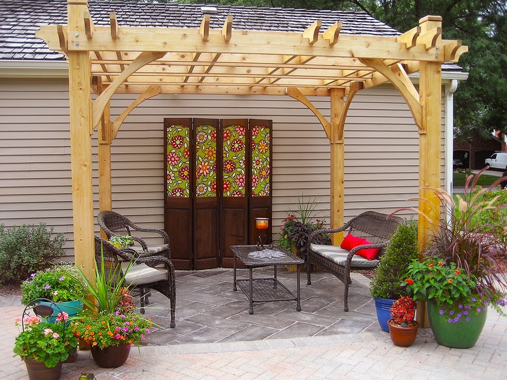 How Wooden Pergola Dubai Can Transform Your Backyard