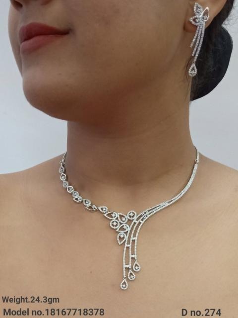 Why Shop For Cz Pendant Sets Online?