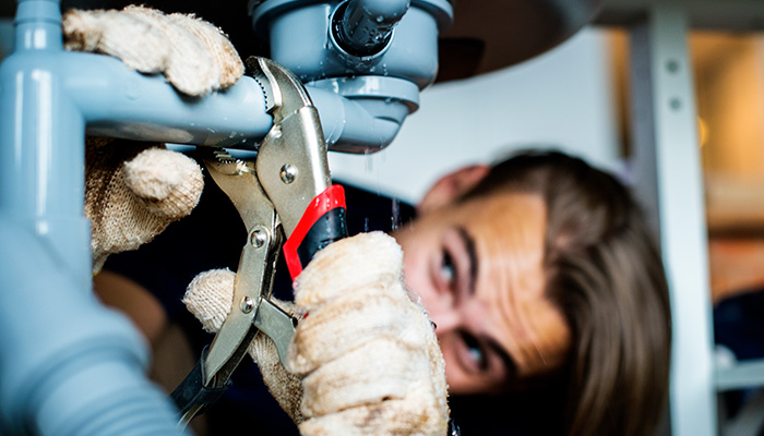 Improving first-time fix rates: A guide for field services