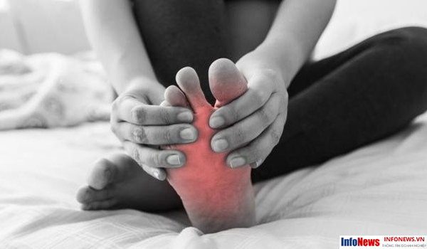 Triệu chứng lâm sàng của bệnh suy giãn tĩnh mạch