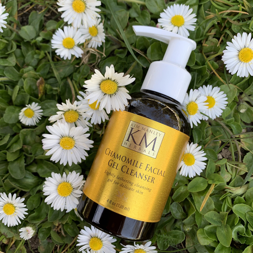 An Effective Organic Facial Cleanser With Chamomile