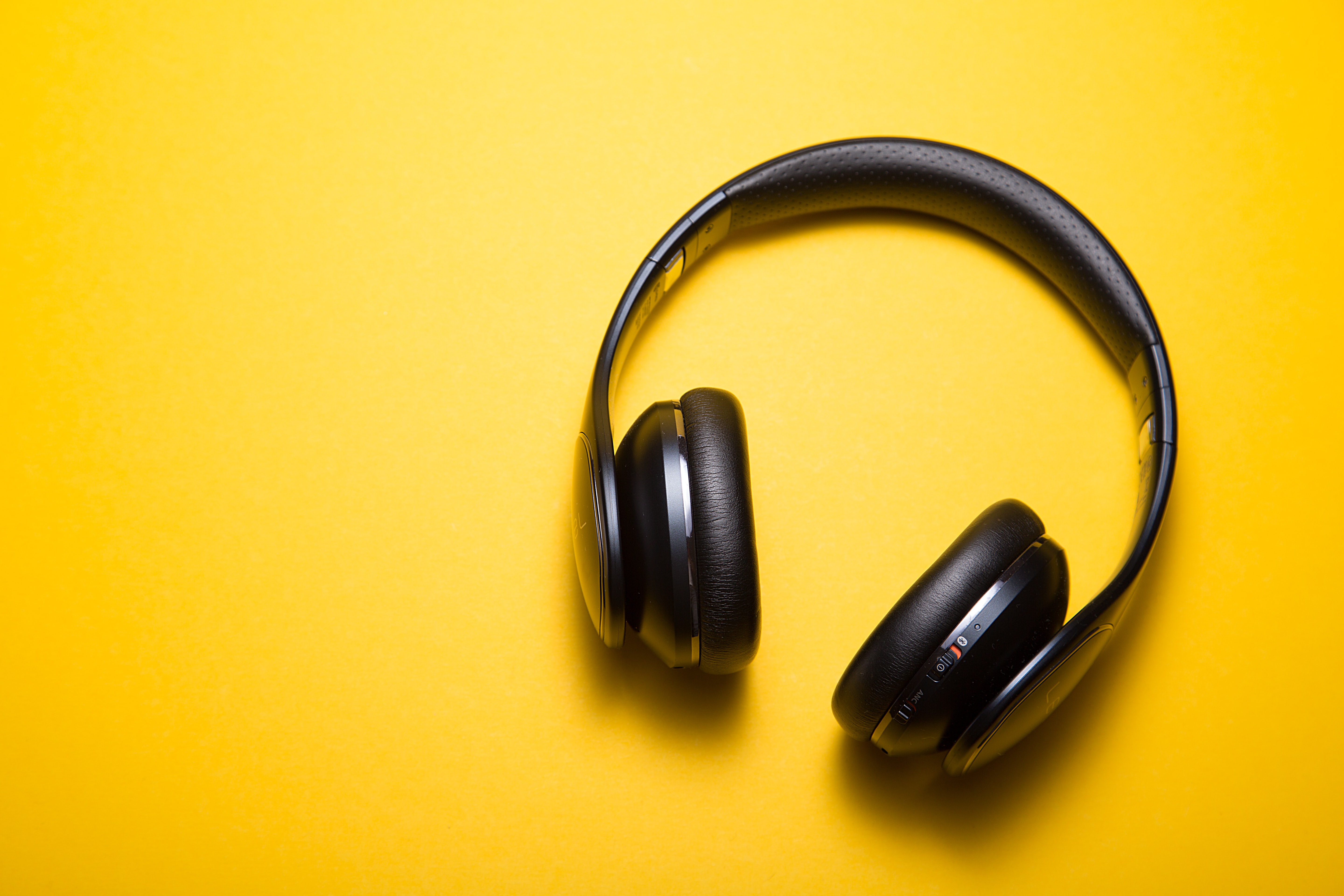 Read This, Before You Buy Headphones.