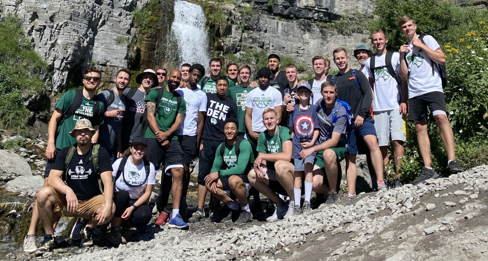 Tips for selecting the best High School basketball team camp for your team