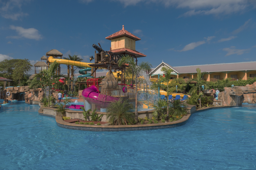 Things To Know Before Creating Aquatic Playgrounds For Children