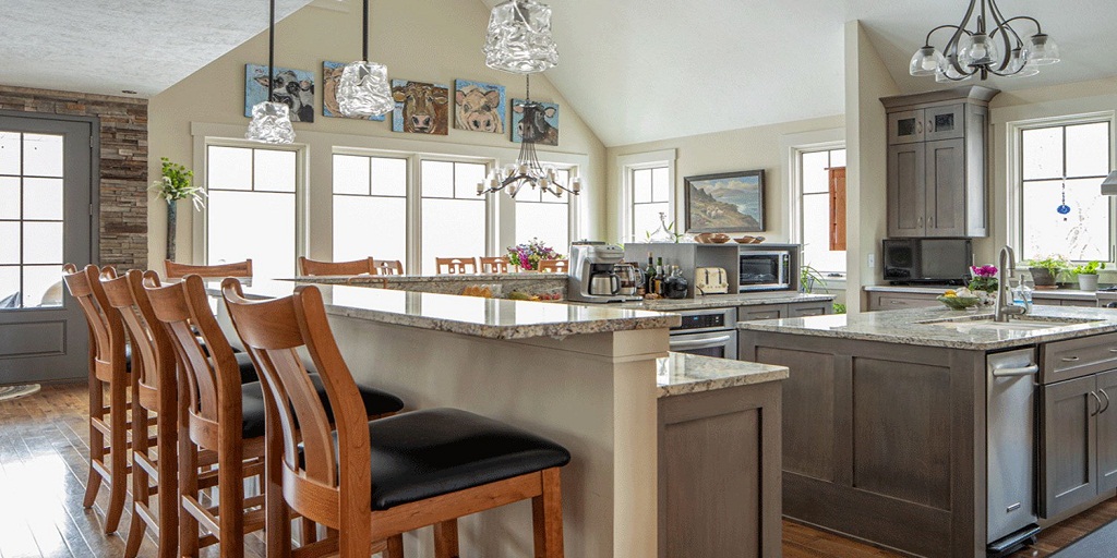 4 Rooms You Can Perfectly Decorate Right Now with Ohio Hardwood Furniture