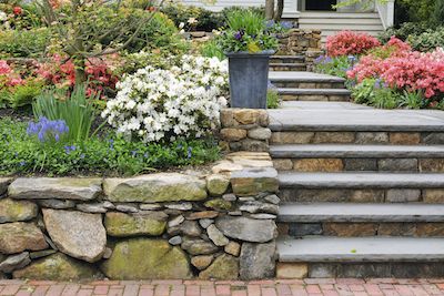 Transform The Look Of Your Garden Space With Help Of Landscaping Designs