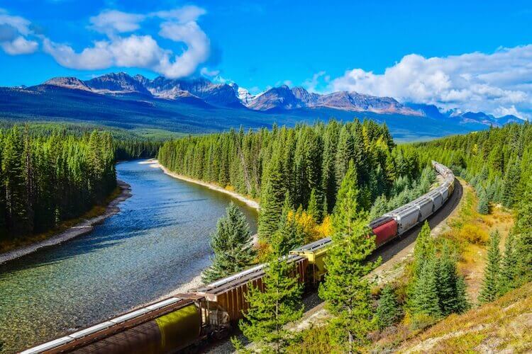 The 10 Most Scenic Train Ride Around The World