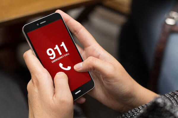 Mơ thấy gọi số 911 là điềm báo tốt hay xấu?