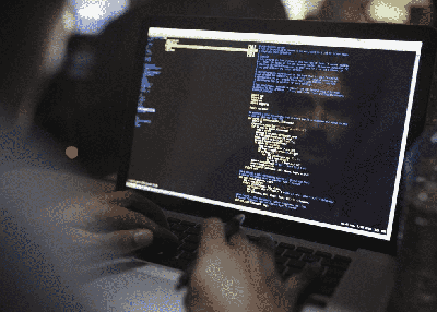 Why is Vietnam suitable for UK software outsourcing needs?