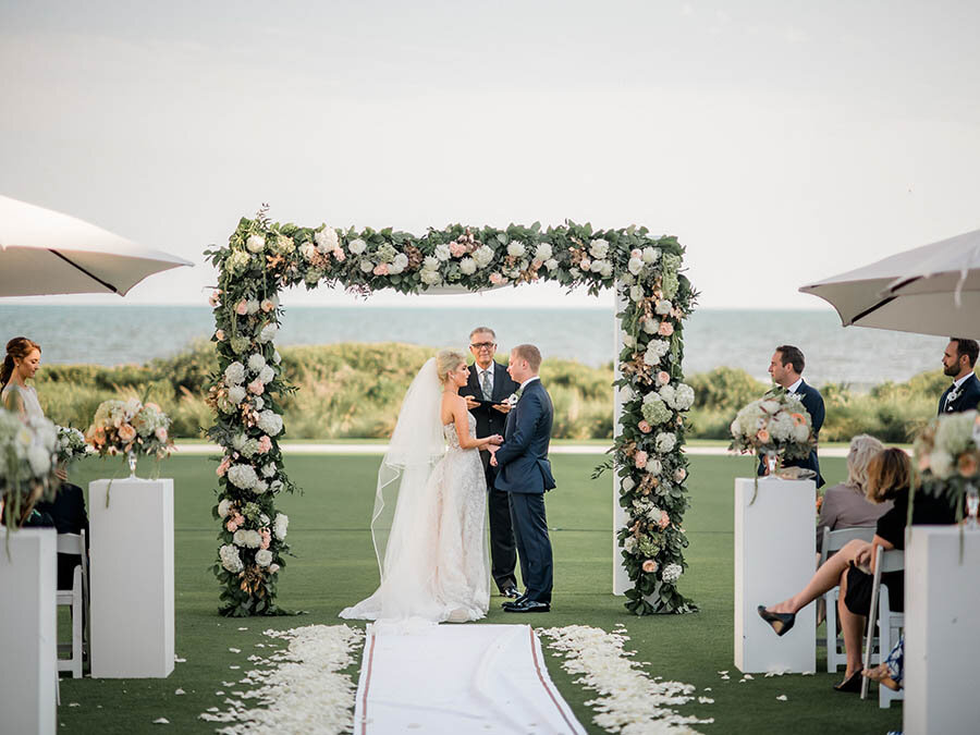 Choose an island for destination wedding and get unforgettable experience