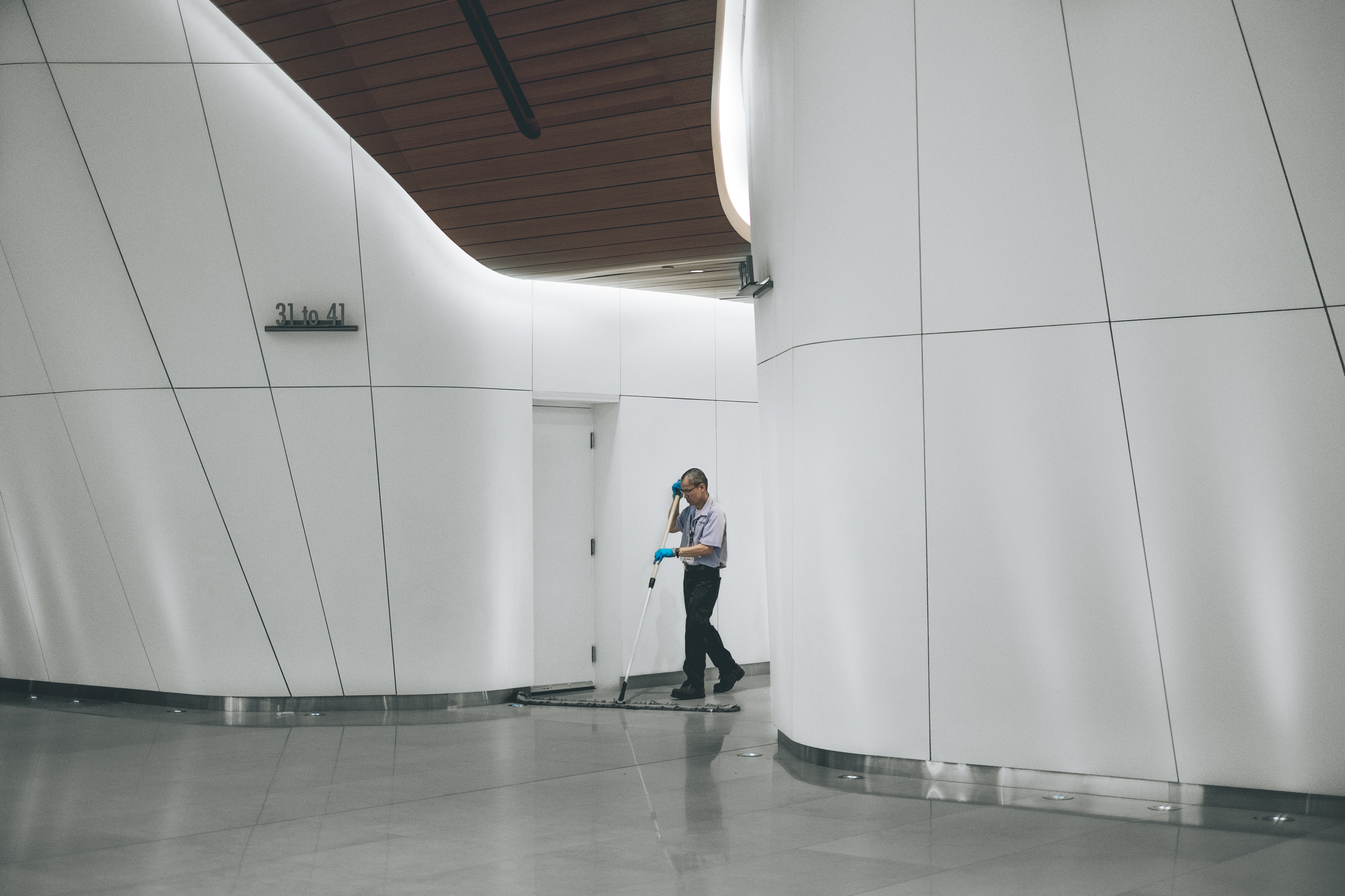 Make Your Home Impressive By Taking Professional House Cleaning Services