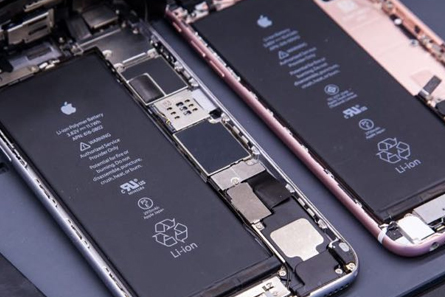 iPhone Battery Replacement
