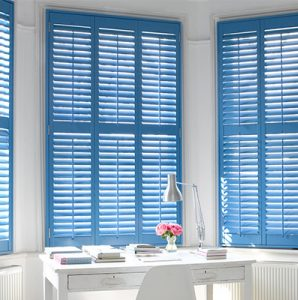 Window Treatments That Allow Privacy Without Blocking Natural Light