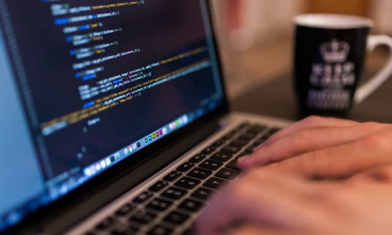 How to Choose a Web Development Company for a Startup