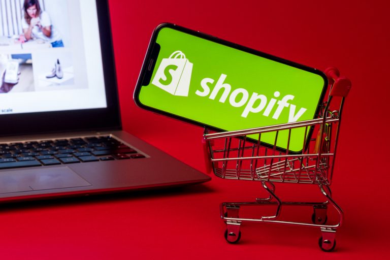 Benefits Of Choosing Shopify For ECommerce Store
