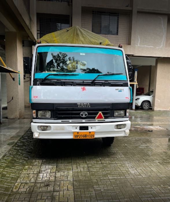 How to Save Money When Hiring Packers and Movers in Thane