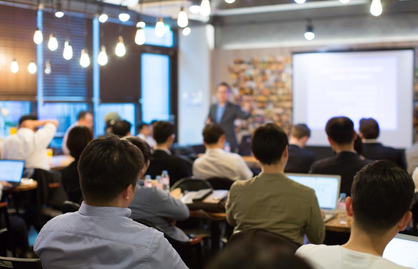 5 Best Sales Conferences To Attend in 2021
