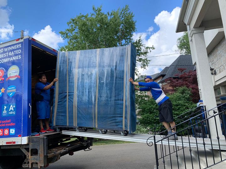 Basic Information for Hiring Last Minute Movers in Toronto