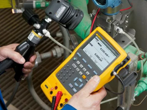 Why Temperature Transmitter Calibration is Crucial for Readings
