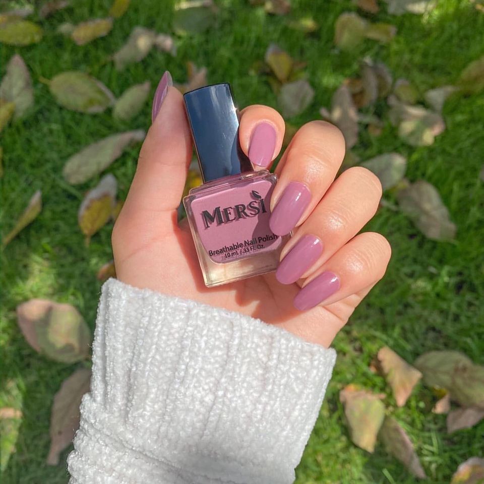 Breathable Nail Polish