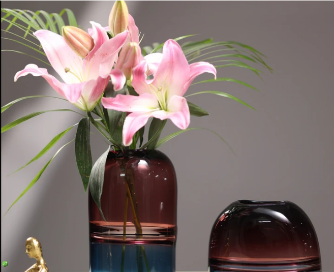 Home Decor Nexilis Two Toned Blue Glass Vase | The Decor Circle