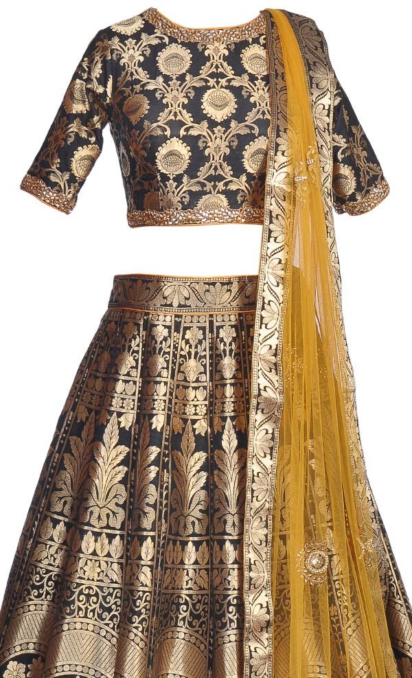 Brocade Lehengas Online: The Choice A Modern Handwoven Lehenga Online
