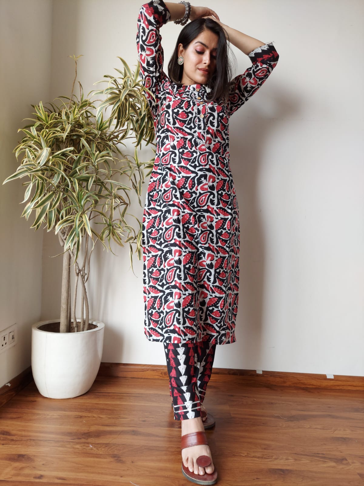 Embrace Elegance and Comfort with Cotton Kurti for Women