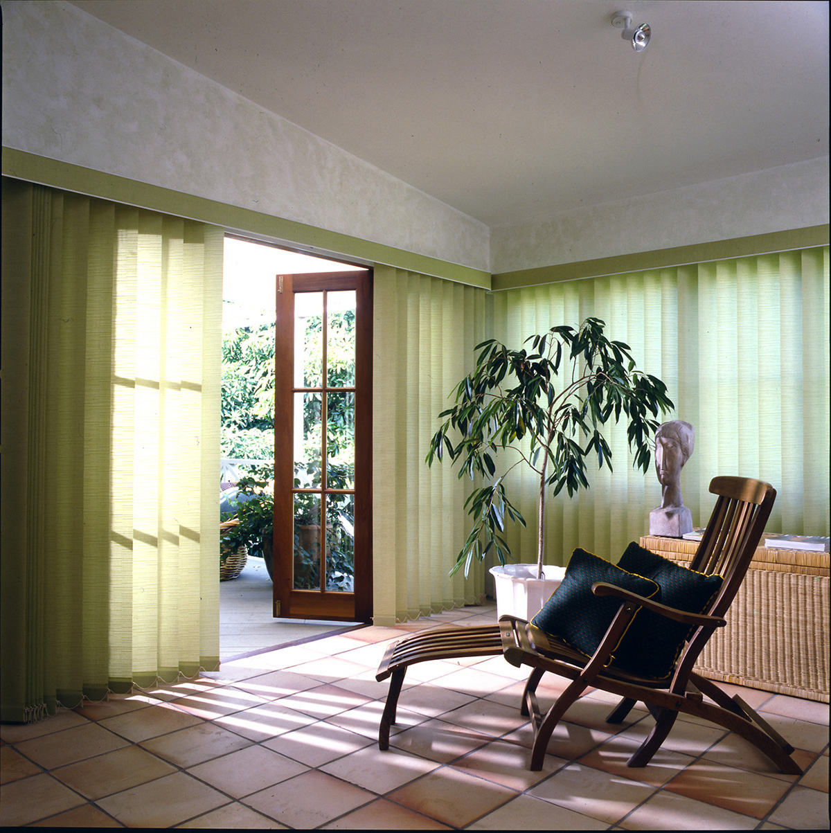 Verticals gives your life colourful.