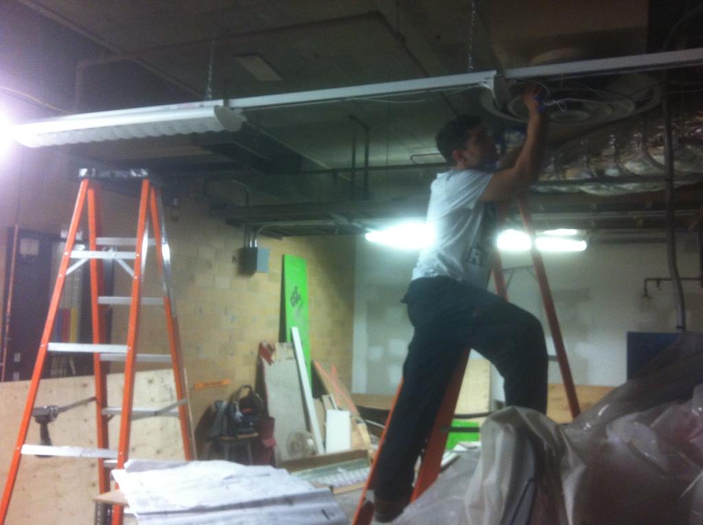 Electricians Services in Newmarket