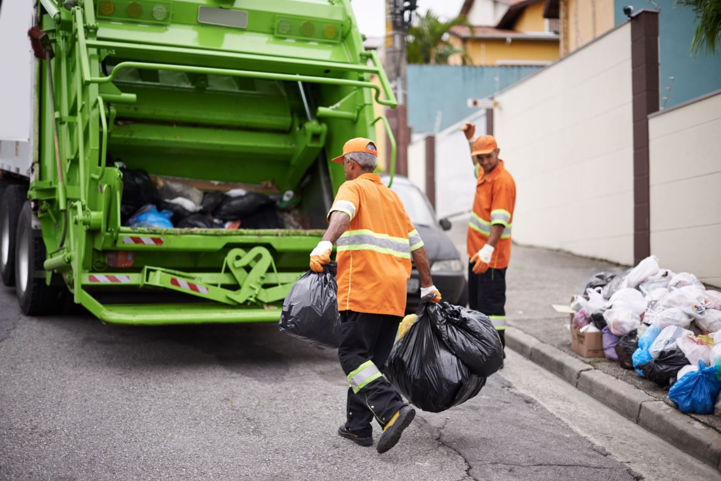 Garbage removal in Riverside CA