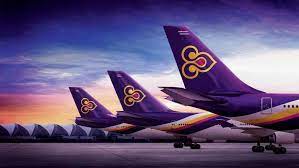 How to call Thai Airways live person ?