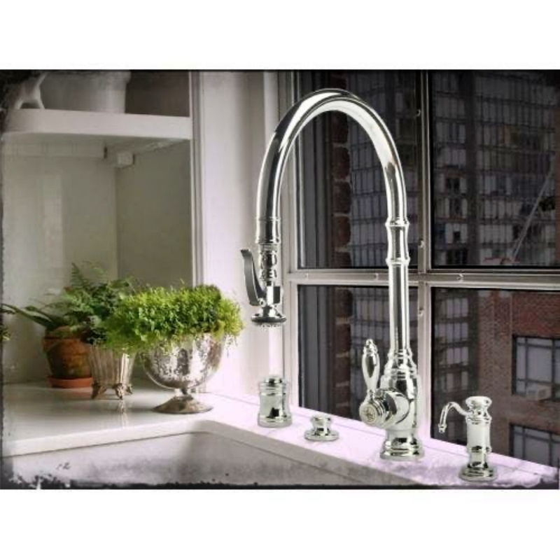Kitchen Faucets with Side Sprayers
