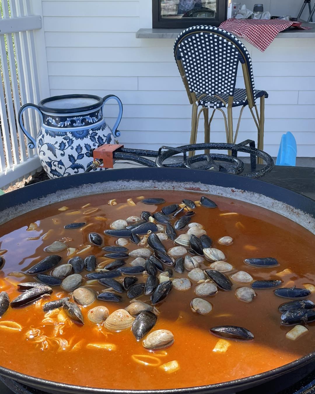 Paella Event Catering New England Tips: Dishes To Add for a Florist Shop Opening!