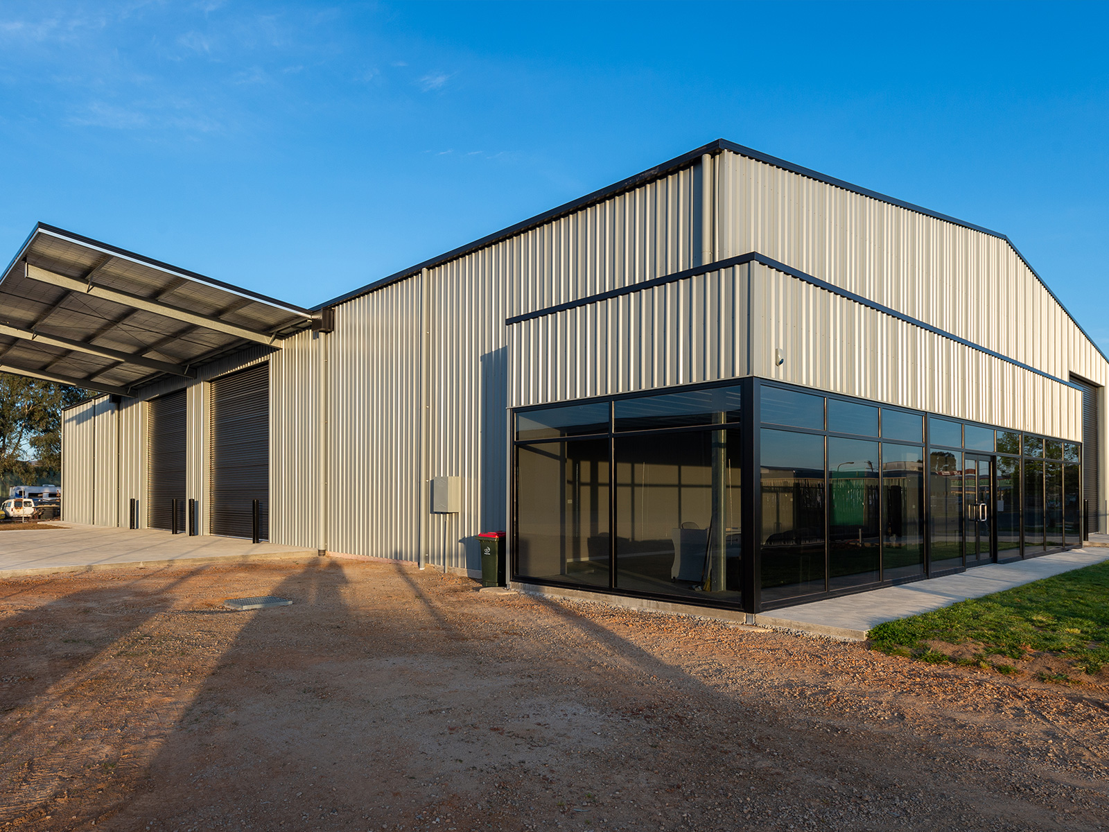 What are the things that you must know about industrial shed?