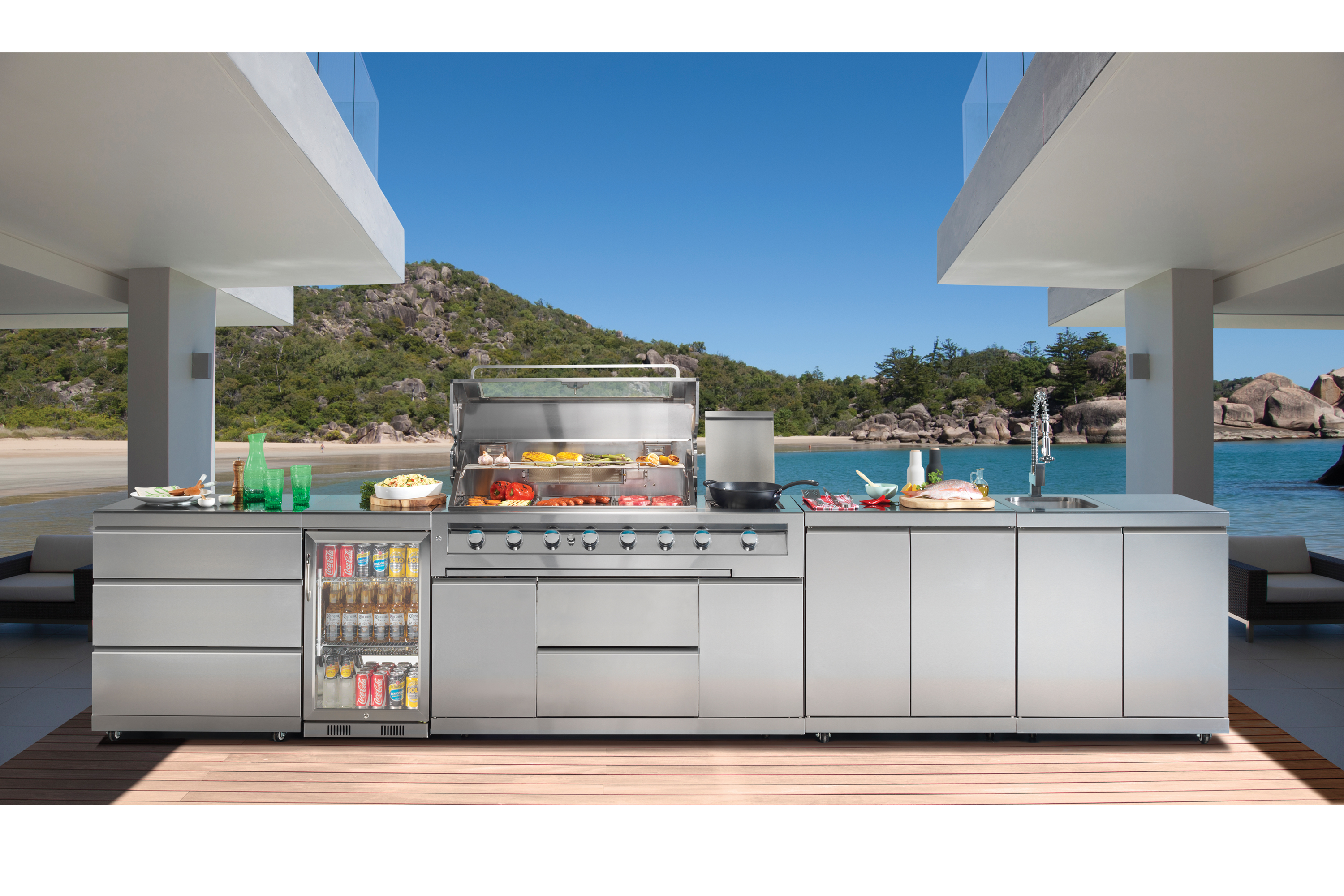Looking to build an Outdoor Kitchen on a budget? Here's how you can