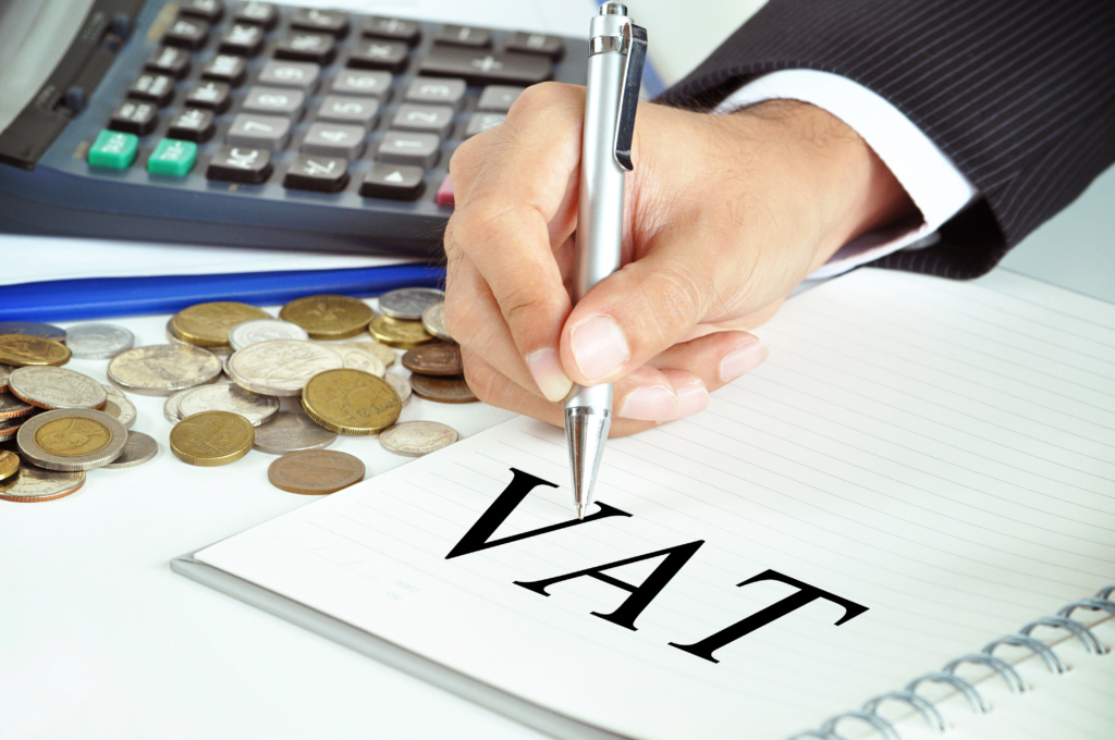 vat return filing date in uae