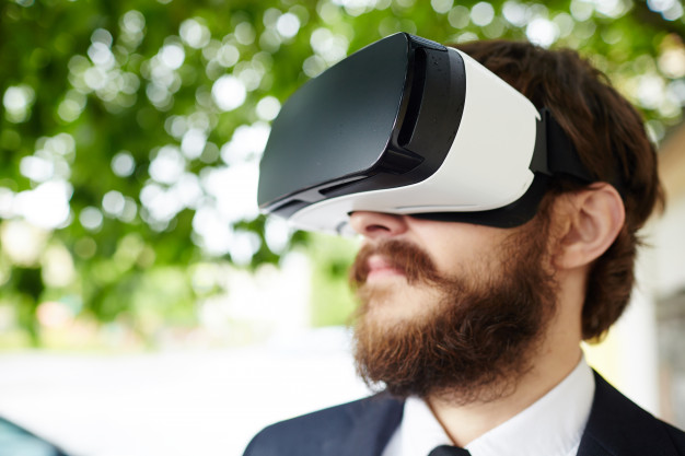 Virtual Reality Trends 2021 – Staying Abreast With Innovation!