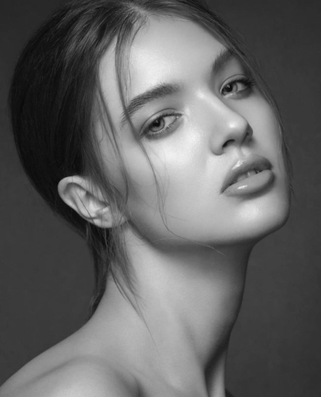 Female Models in Mumbai