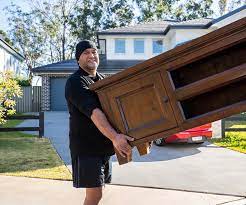 Monarch Removals Backloading Brisbane to Sydney