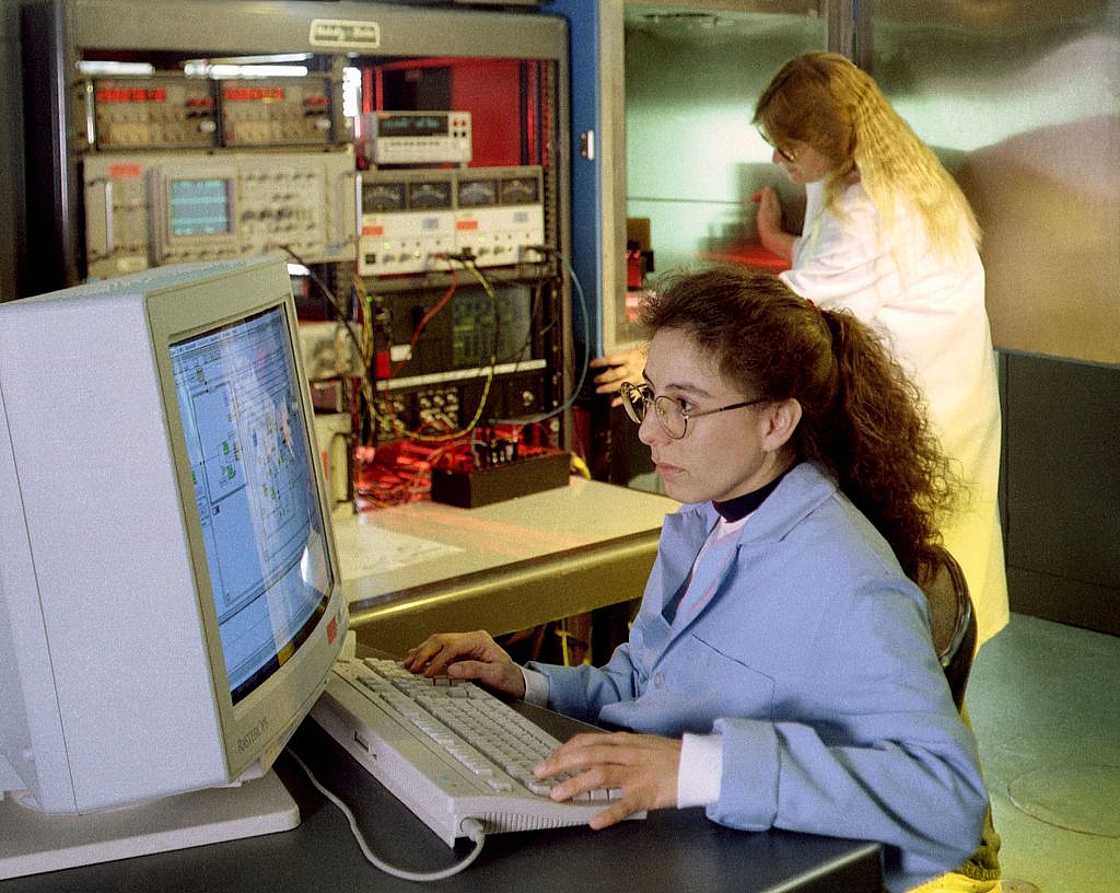 Online computer science degree cost