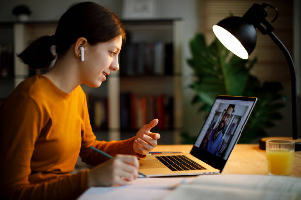 How long will it take to take to master the art of financial modeling in 2022?