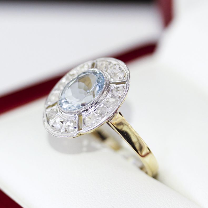 Check our Stunning Art Deco Engagement Ring | Vintage Times