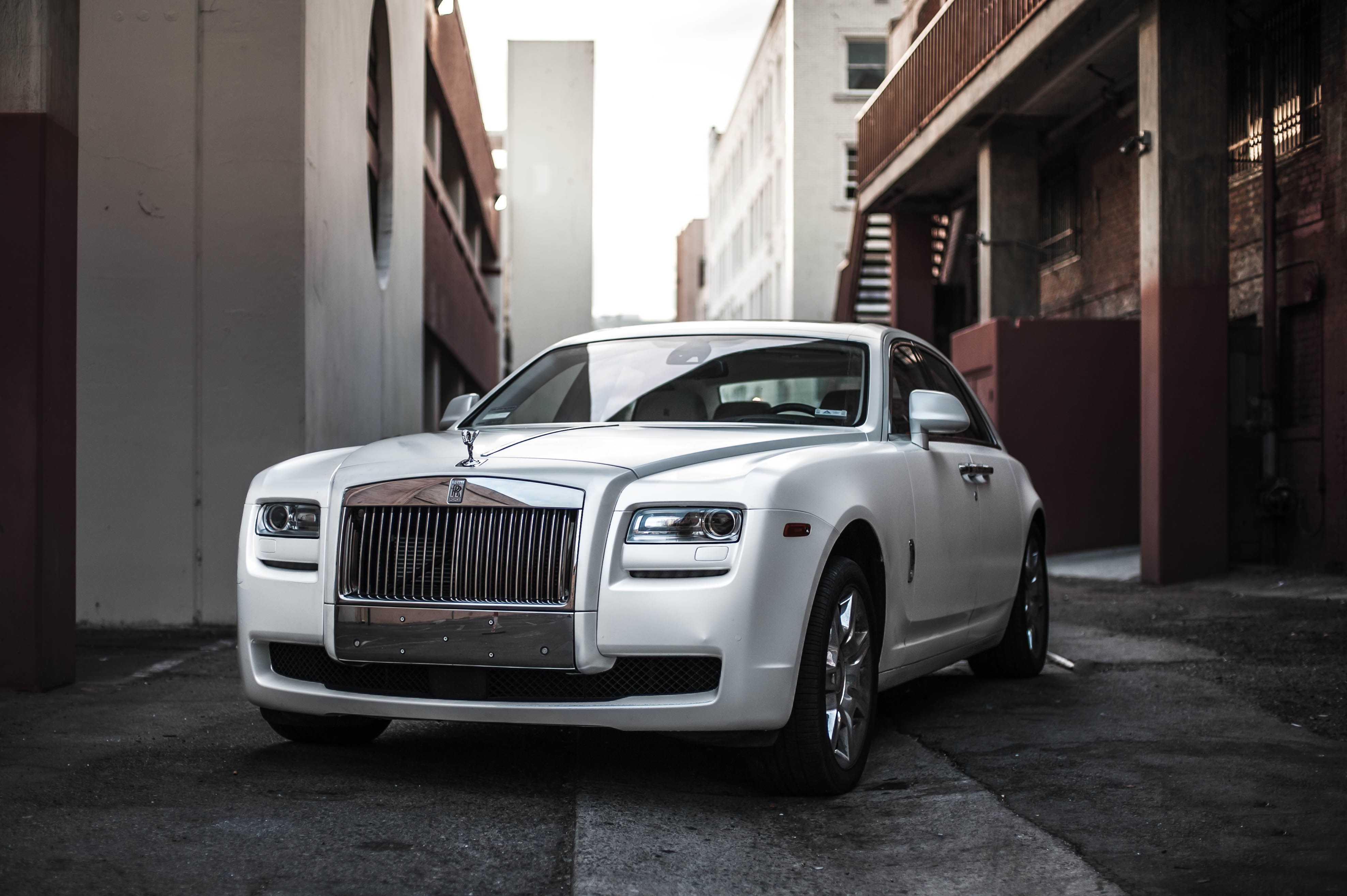 Car Recovery and Towing Services in Abu Dhabi.
