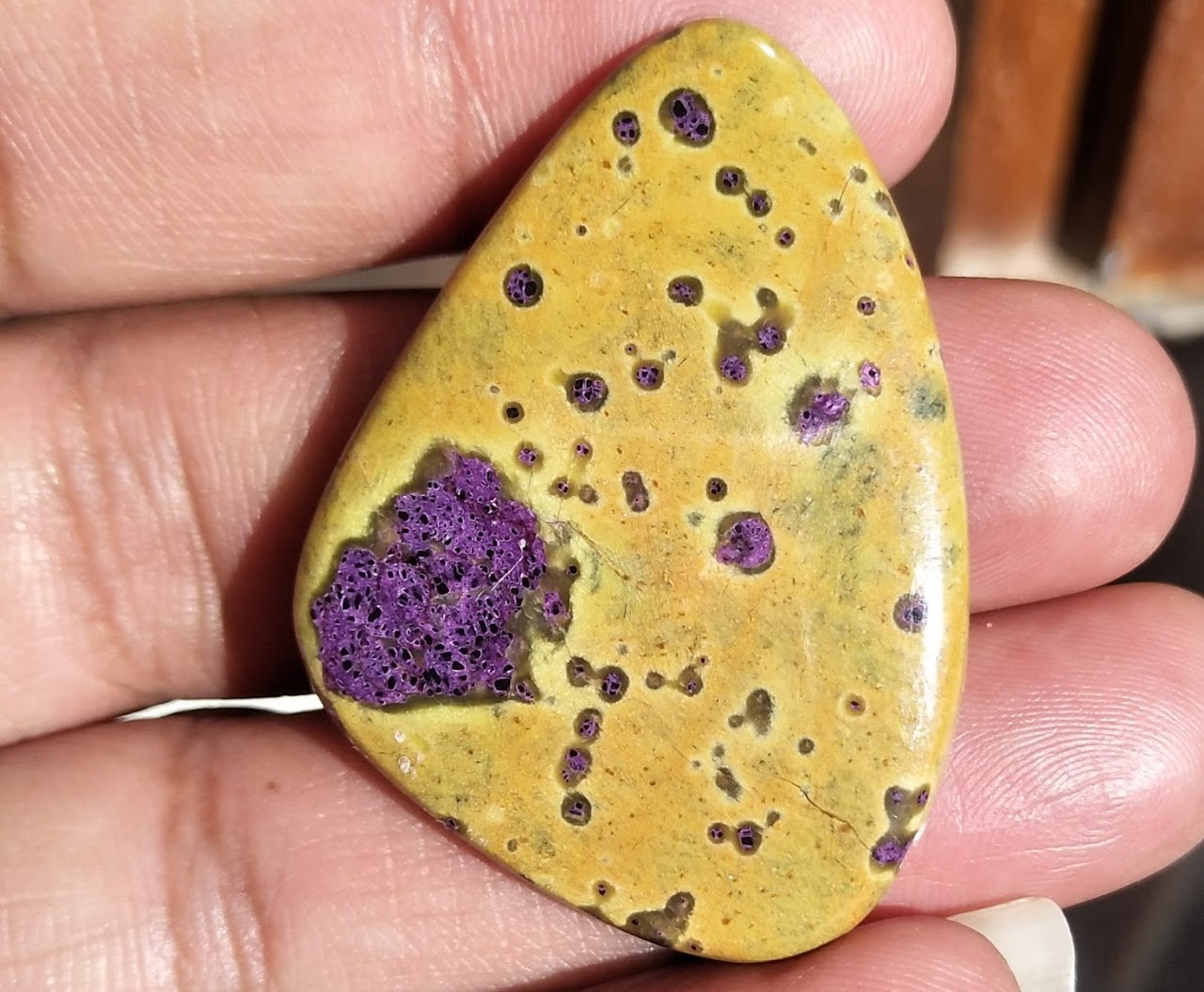 Kiran gems is the best place to buying gemstones online