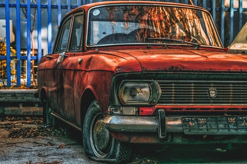 3 Must-Do Things On The Day You Have Schedule Junk Car Pickup