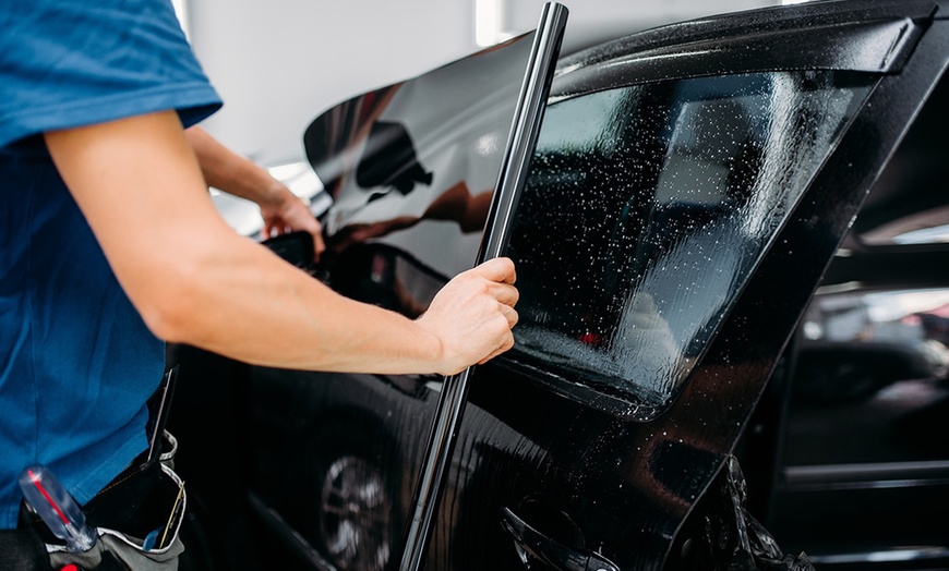 Is there an app to check window tint?