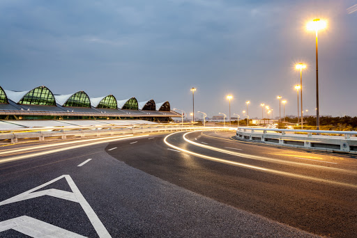 Global Lighting Pole Market Research Report 2021